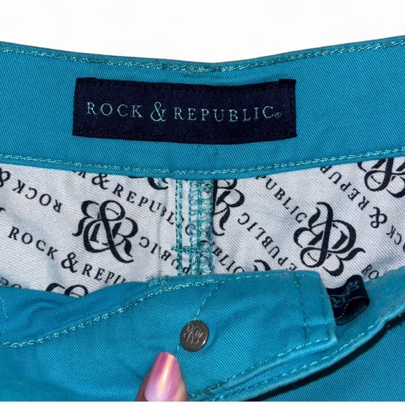 Rock & Republic | Agave Teal Blue Jean Shorts | Size 14 - Picture 3 of 6